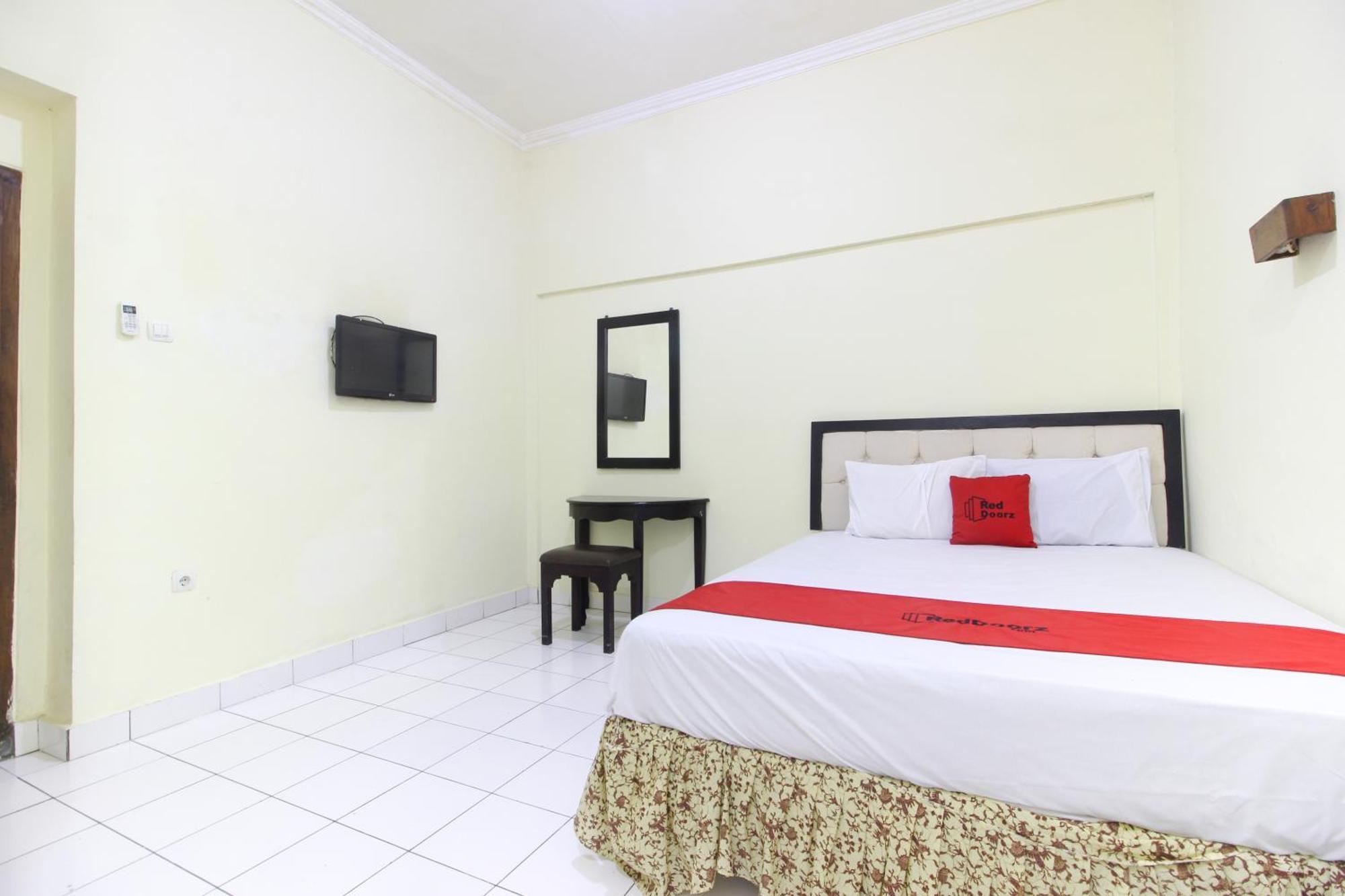 Reddoorz Near Kranggan Tugu Jogja Hotel Jogjacarta Exterior foto